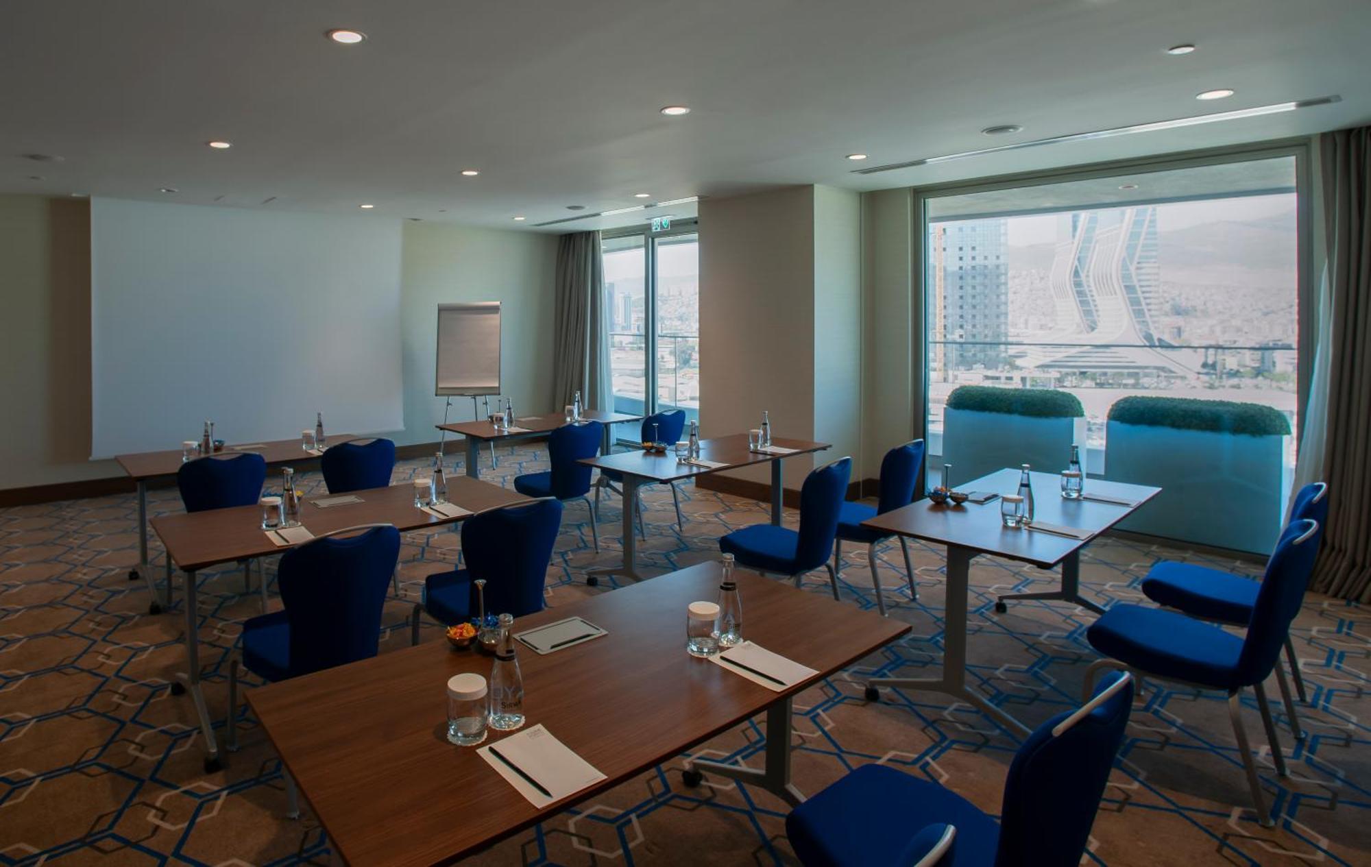 Four Points By Sheraton Smirne Esterno foto