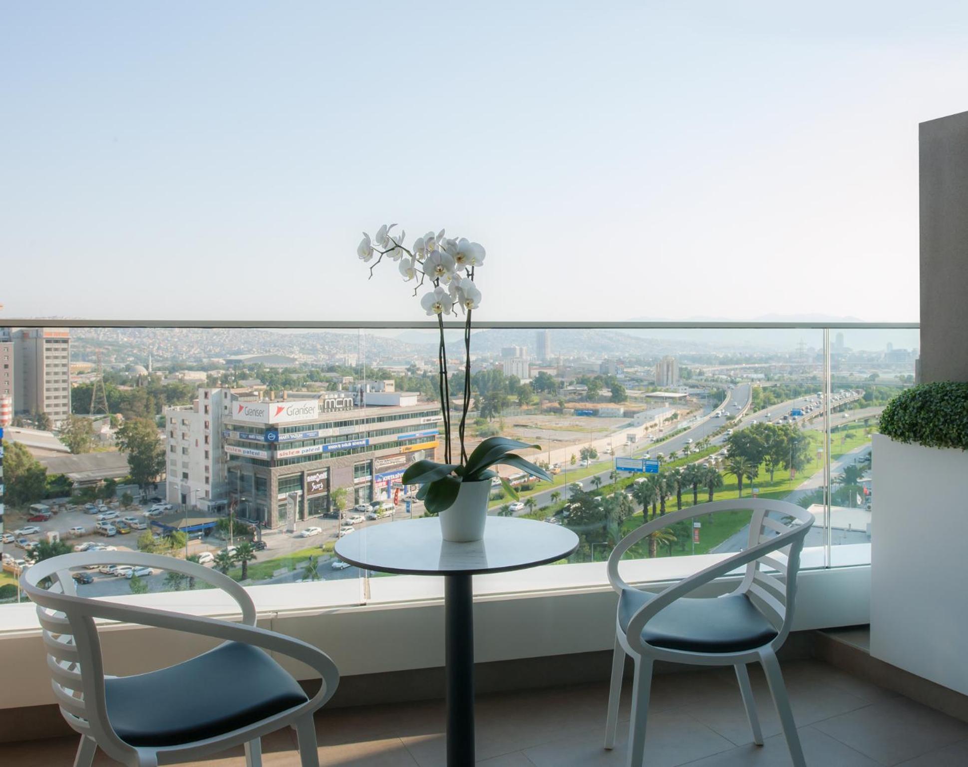 Four Points By Sheraton Smirne Esterno foto