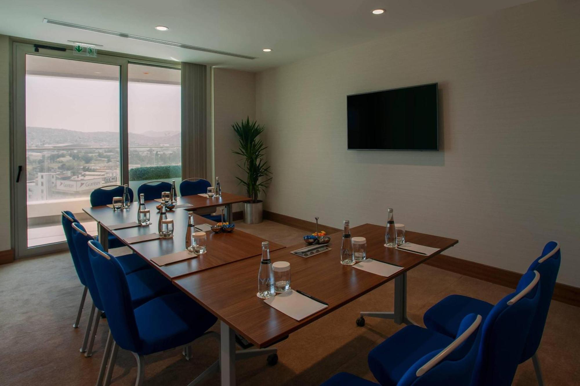 Four Points By Sheraton Smirne Esterno foto